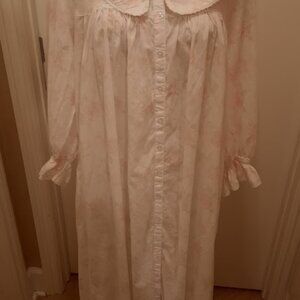 Sleepwear Laura Adams Cotton Floral Night Gown  Medium